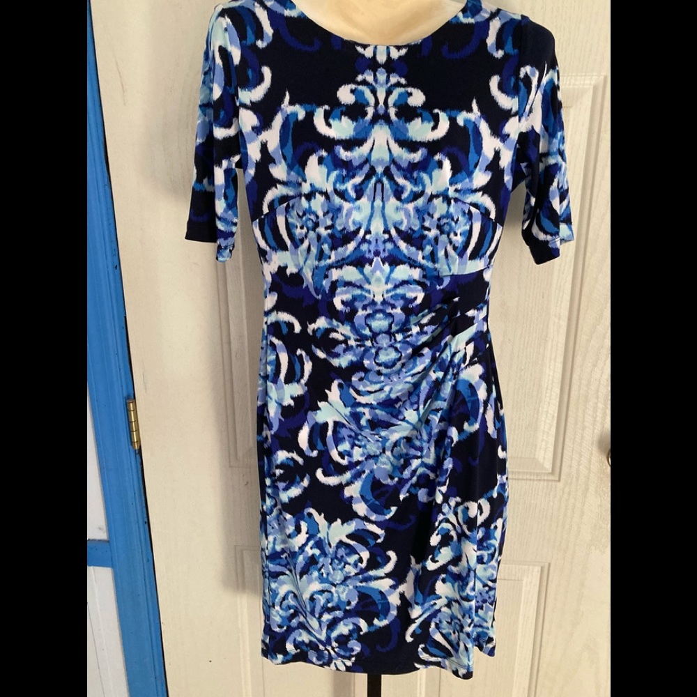 CONNECTED APPAREL BluWht Sz8 Blw knee length dress